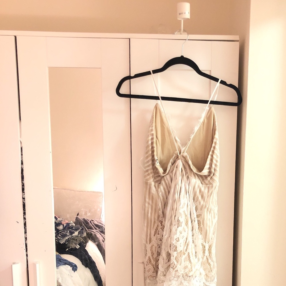 Romper - Picture 2 of 2